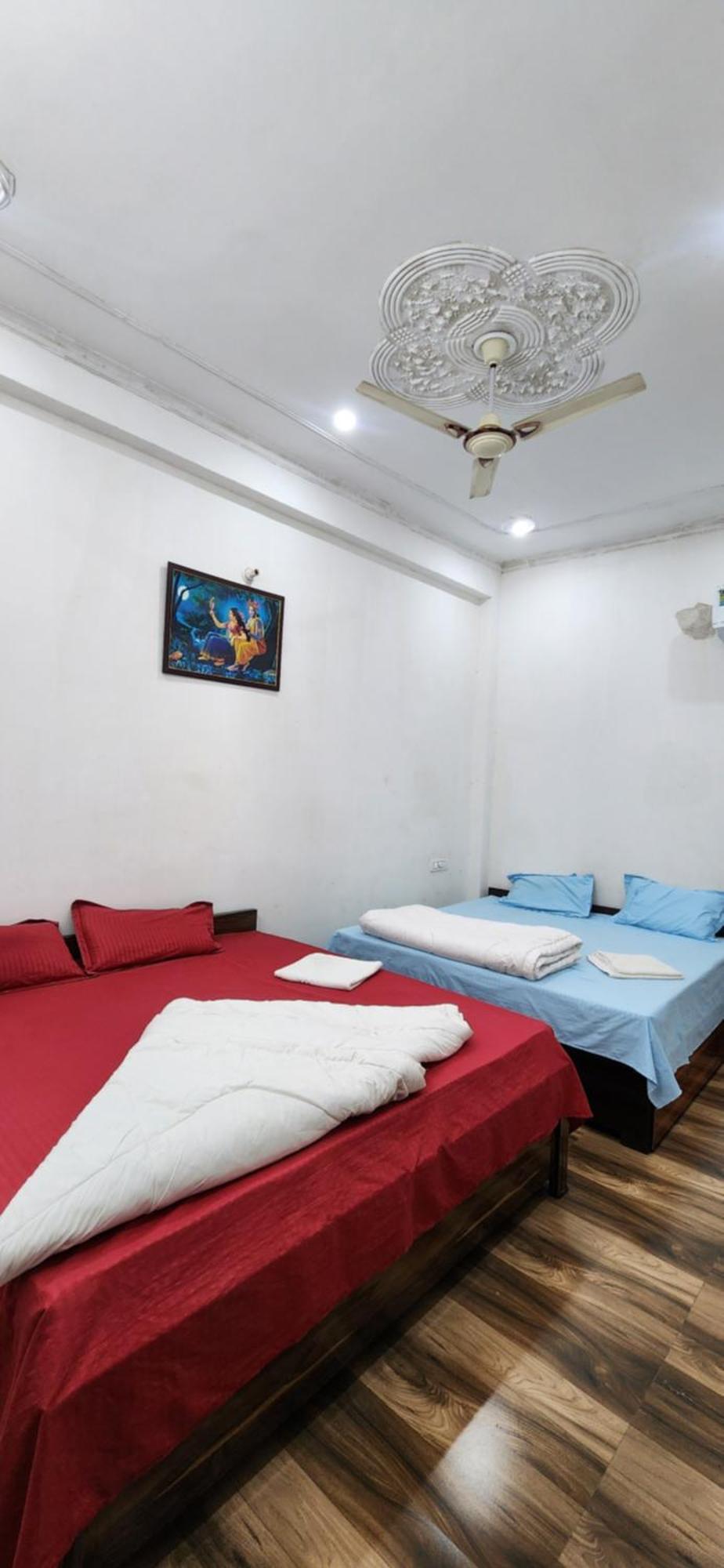 Pitambara Dham Hotel Vrindavan Exterior photo